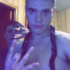 Meet your Posher, Ķaďeń